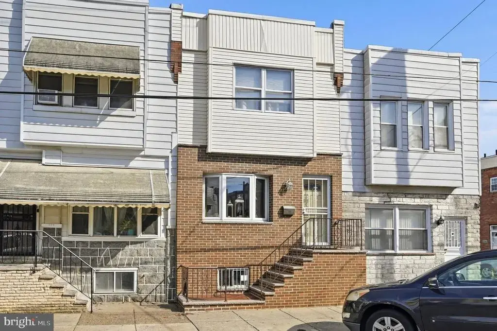 927 W Shunk St, PHILADELPHIA