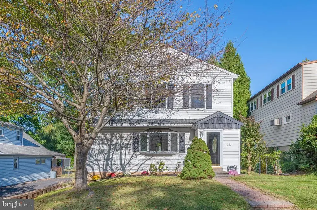 2153 Clearview Ave, ABINGTON