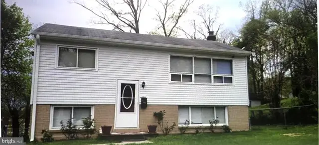 13443 Greenacre Dr, Woodbridge
