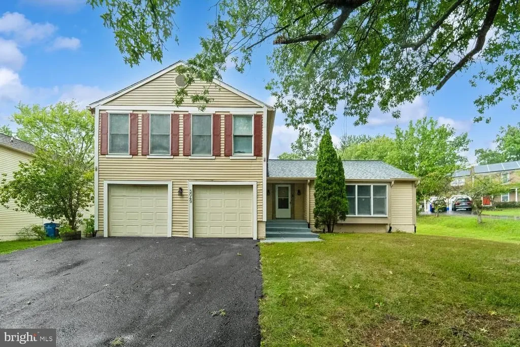 3049 Memory Ln, SILVER SPRING