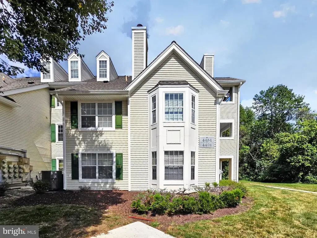 4482 Lord Loudoun Ct #16-10, UPPER MARLBORO