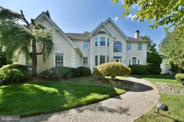 47 Loretta Cir, Richboro