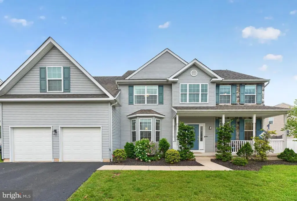 2009 Woodbridge Ln, PENNSBURG