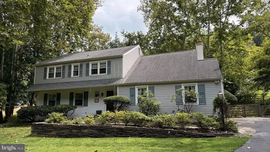 305 Garrison Way, CONSHOHOCKEN