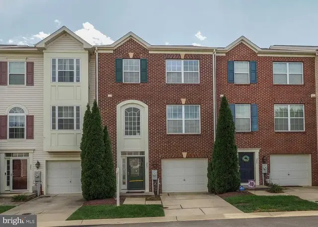 207 Truck Farm Dr, Glen Burnie
