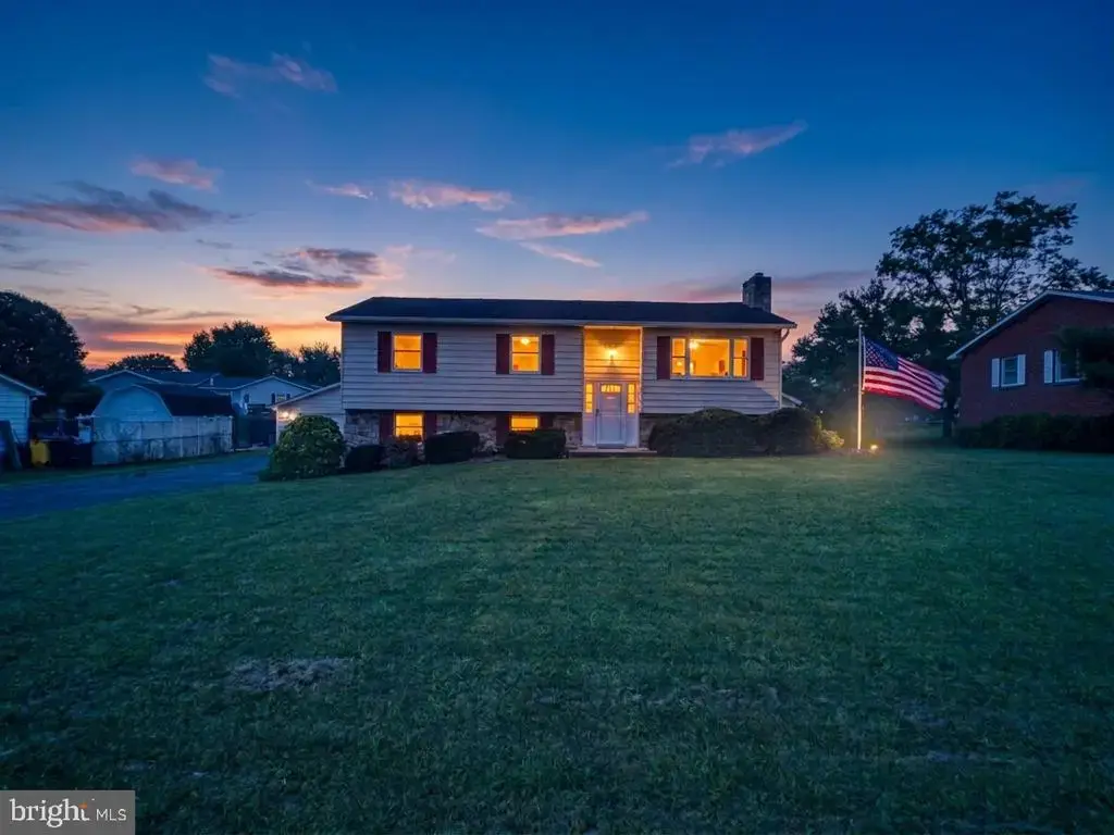 168 Clifford Dr, MARTINSBURG