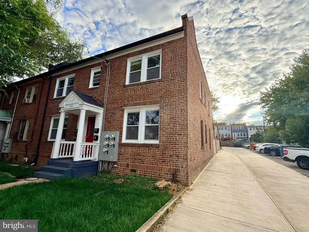 2920 8th St Ne #4, WASHINGTON
