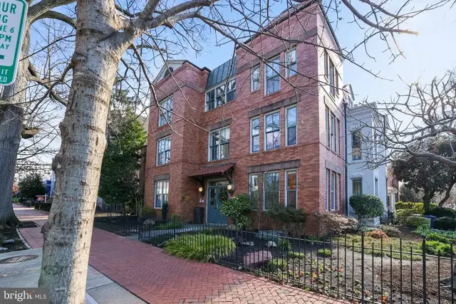 701 E St Se #suite 101, Washington