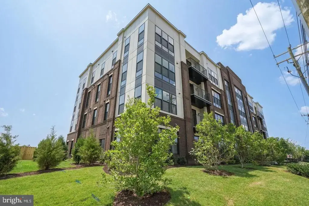 43795 Transit Sq #303, ASHBURN