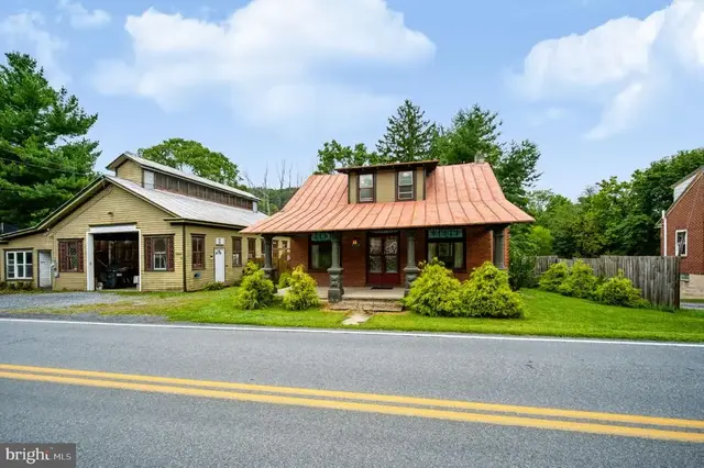 2553 Rte 737, Kempton