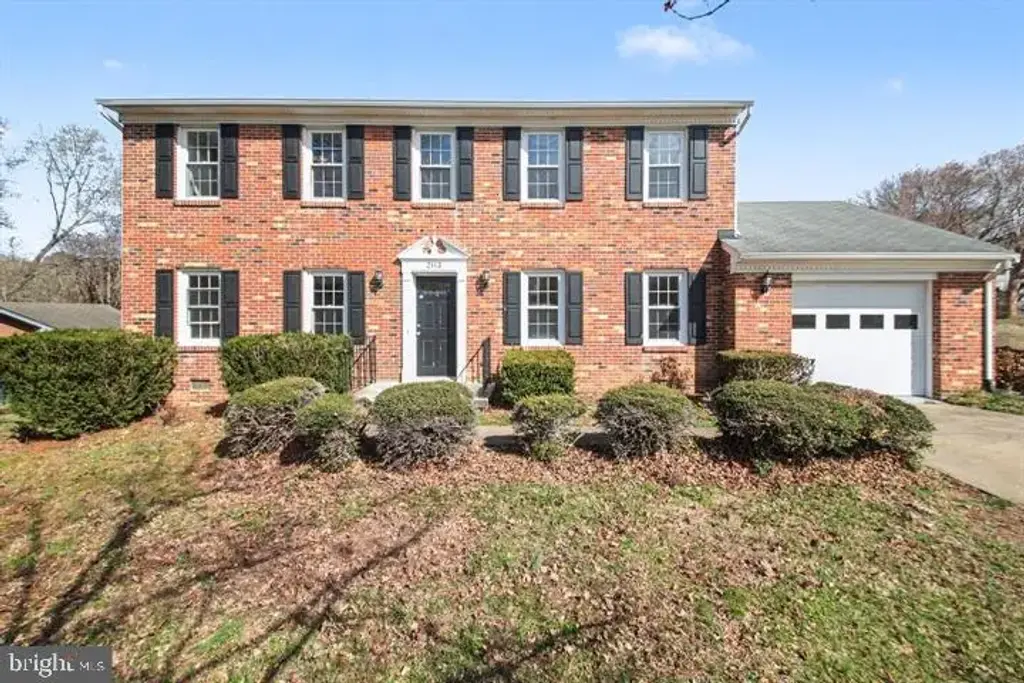 2113 Matthew Ln, FREDERICKSBURG