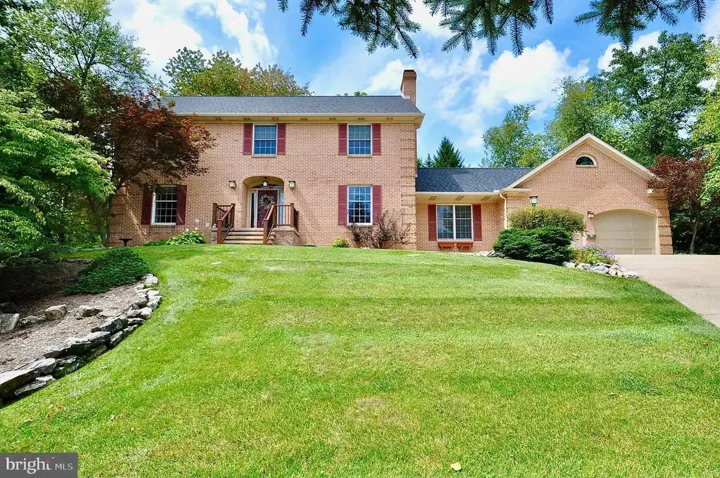 1346 Sandpiper Dr, STATE COLLEGE