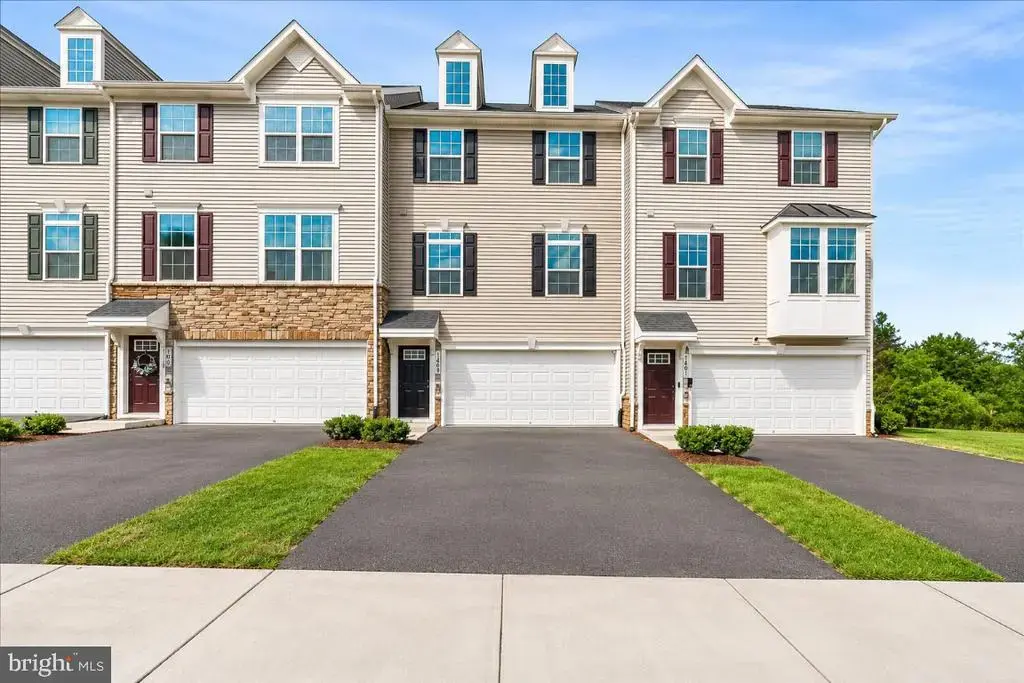 1403 Wilmer Park Ln, FREDERICK