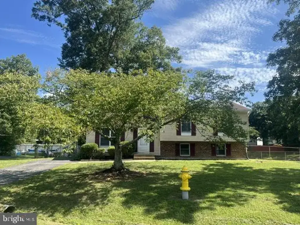 1764 Red Oak Ln, WALDORF