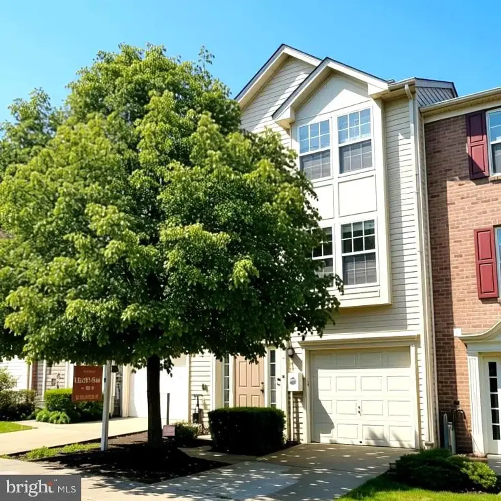 7226 Maidstone Pl #235, ELKRIDGE