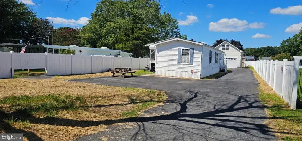 35611 Wolfe Neck Rd, REHOBOTH BEACH