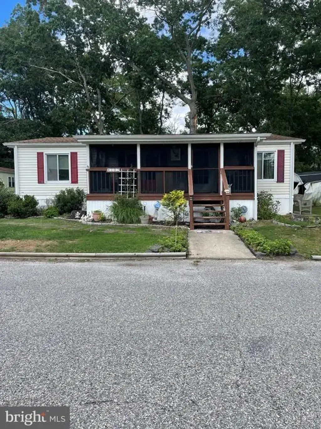 102 Cedar Ln, BARNEGAT