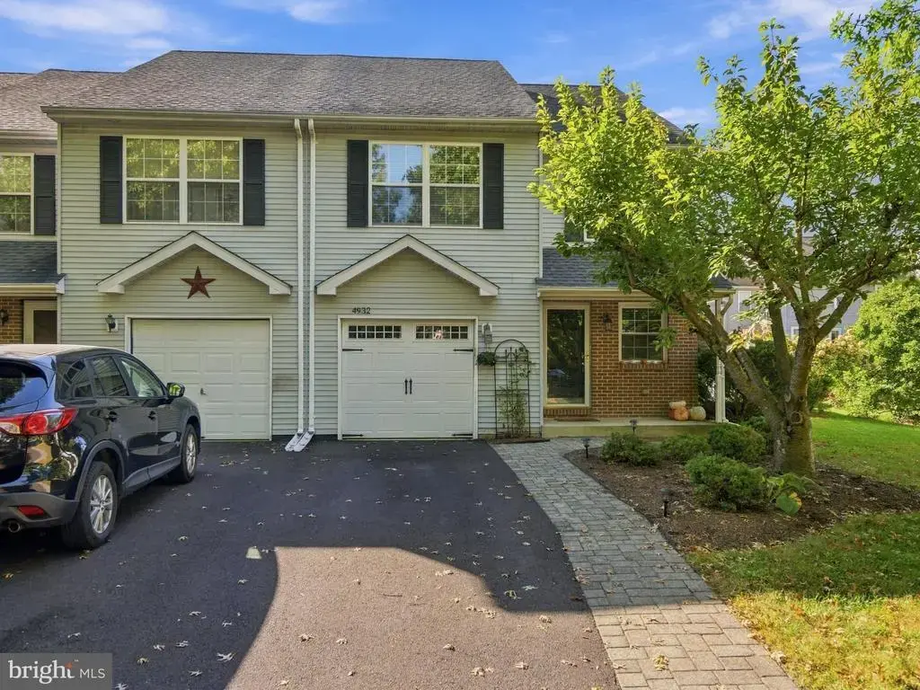 4932 Tall Cedar Ct, PIPERSVILLE