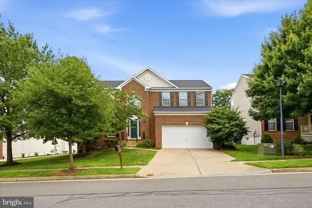 938 Wayne Dr, Winchester