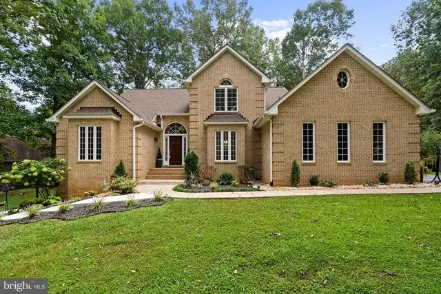 8008 Pembroke Cir, Spotsylvania