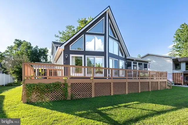 12 Cove Ln, Ocean Pines