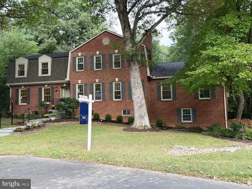 12210 Lake James Dr, OAK HILL