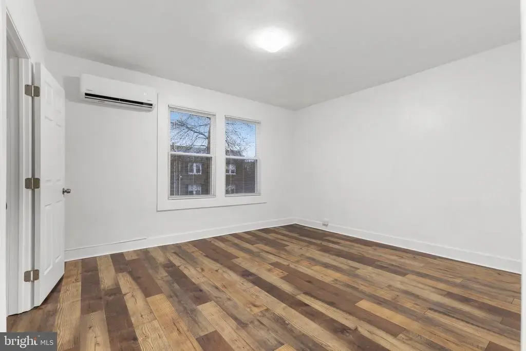 1512 Isherwood St Ne #4, WASHINGTON