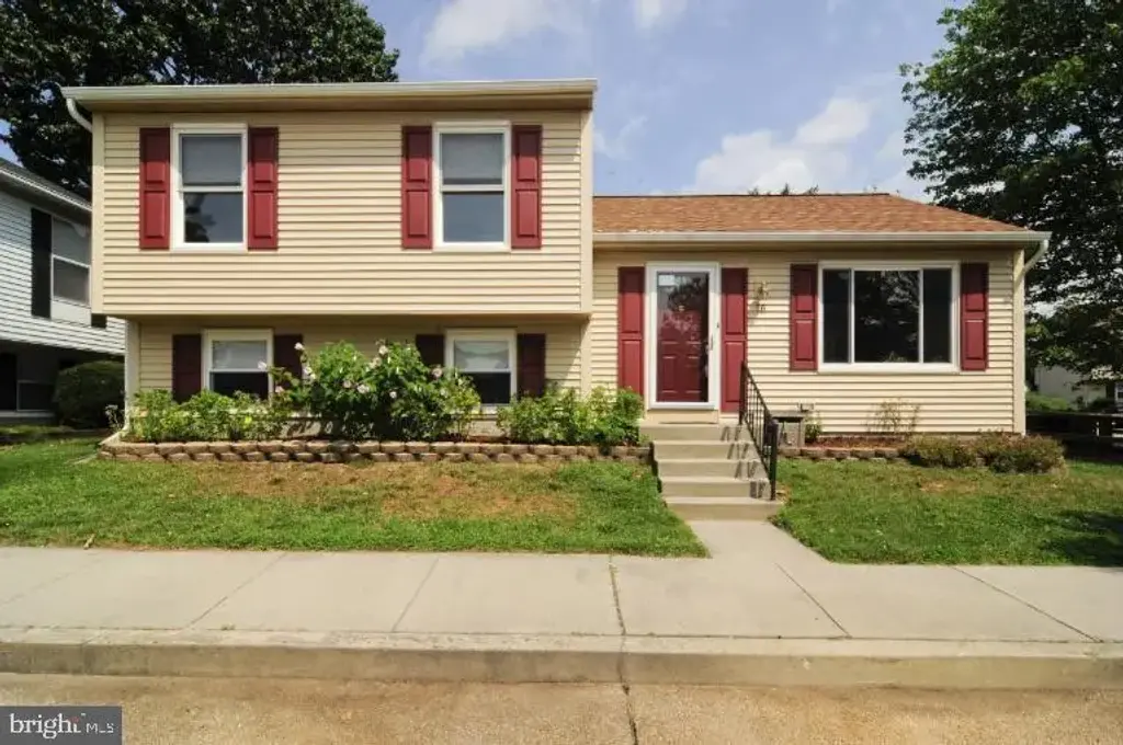 16 Chatterly Ct, PERRY HALL