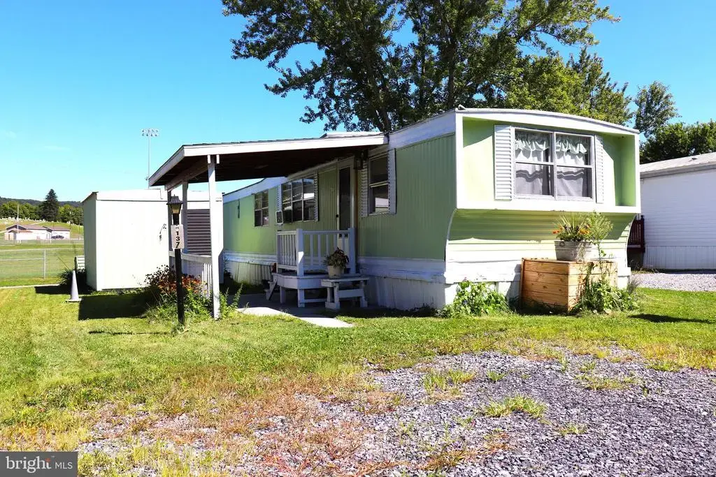 137 Shoups Branch Rd, SAXTON