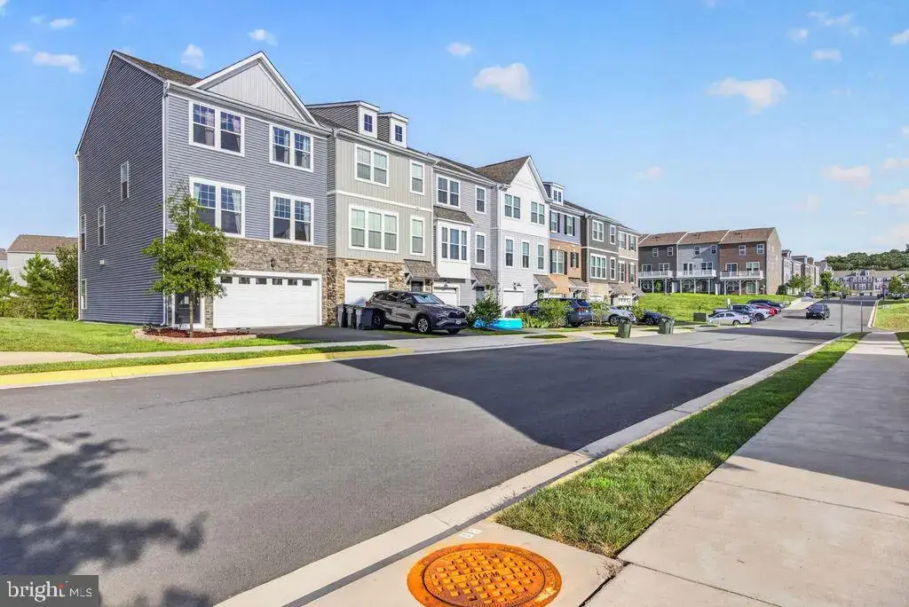 10537 Waterbury Woods Way, MANASSAS