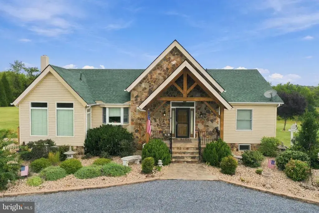 89 Edwards Rd, STRASBURG