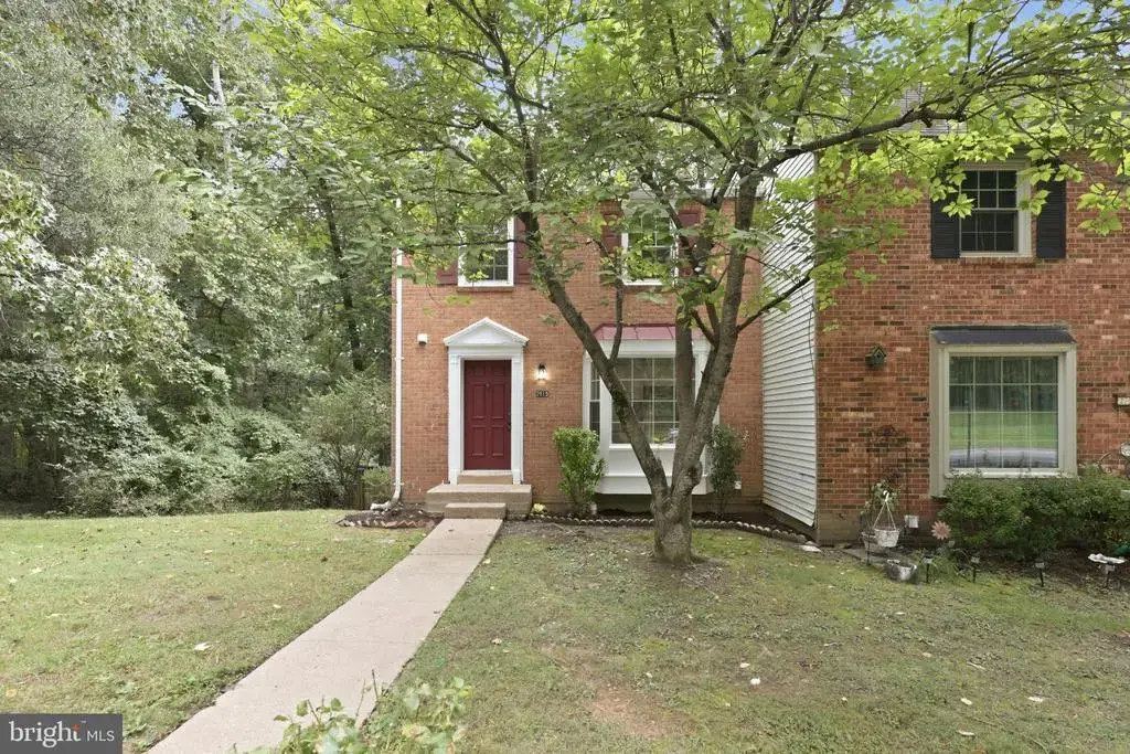 2915 Ellenwood Dr, FAIRFAX