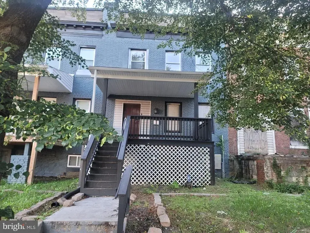 3833 Reisterstown Rd, BALTIMORE