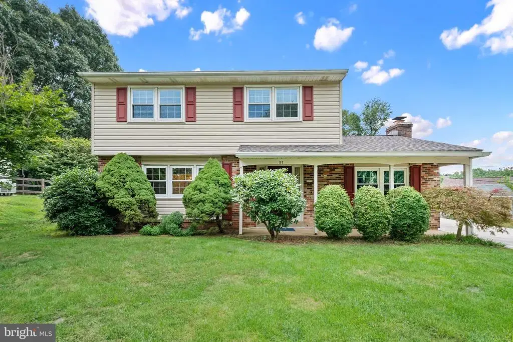 31 Boyds Valley Dr, NEWARK
