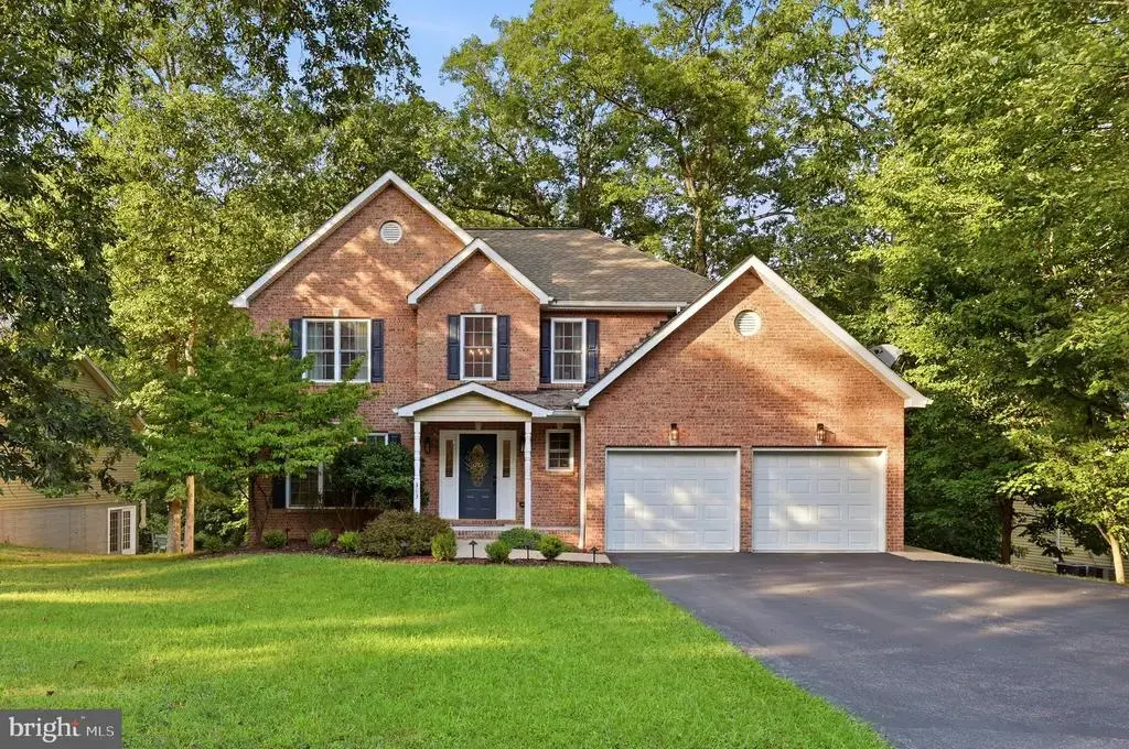 303 Northwood Cir, CROSS JUNCTION