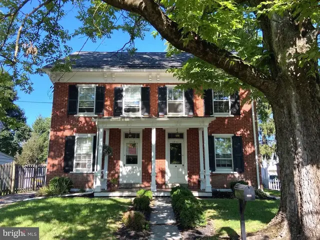 1711 Bridge Ln, Upper Black Eddy