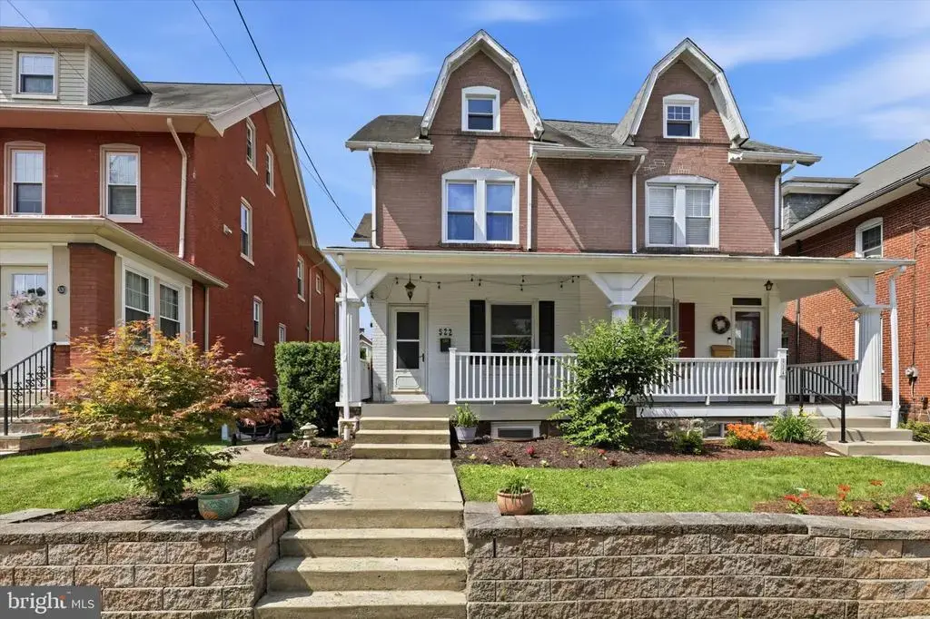 522 Derstine Ave, LANSDALE