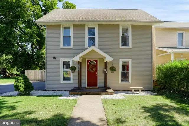 432 S Fairview St, Lock Haven