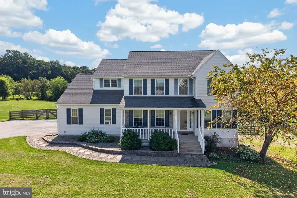 220 Waterway Rd, OXFORD