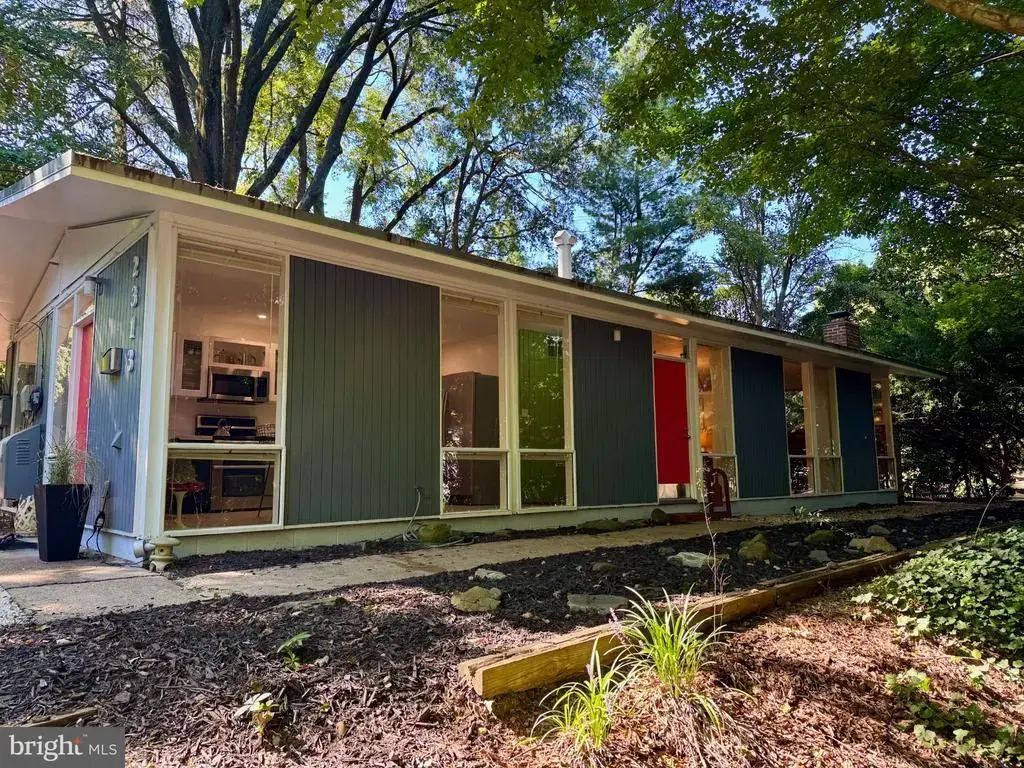 2313 Glasgow Rd, ALEXANDRIA