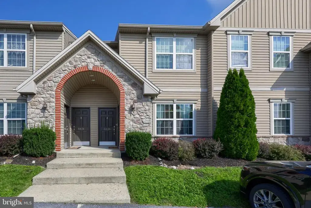 8426 Hilton St, HUMMELSTOWN