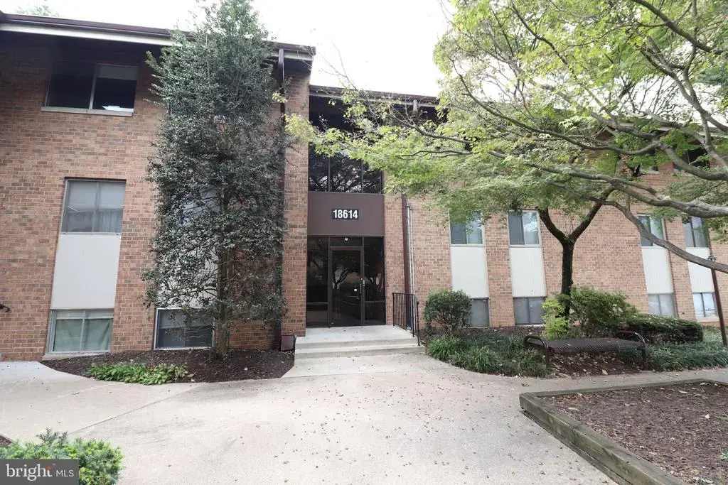 18614 Walkers Choice Rd #5, MONTGOMERY VILLAGE