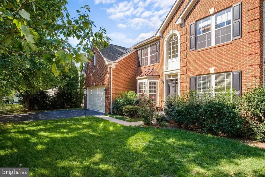 211 Park Gate Dr Se, LEESBURG
