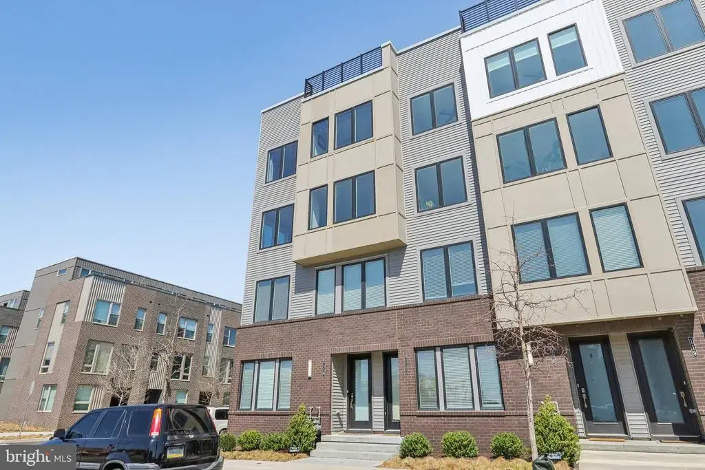 3100 Schirra Ln #117, PHILADELPHIA