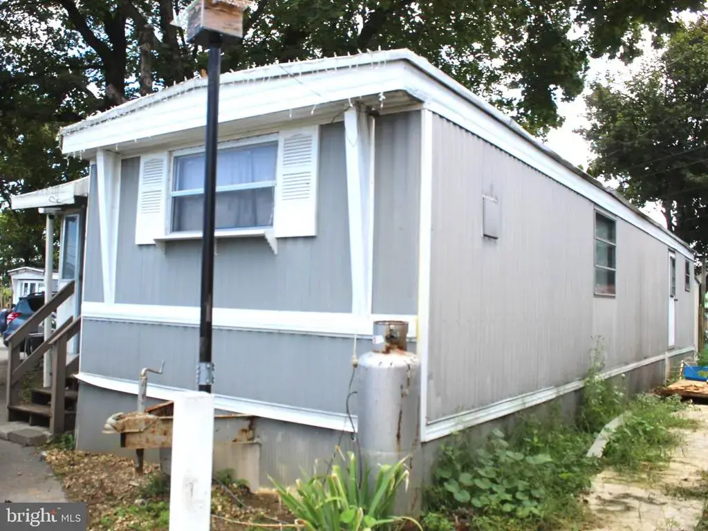 2868 Terry Ln, LANCASTER