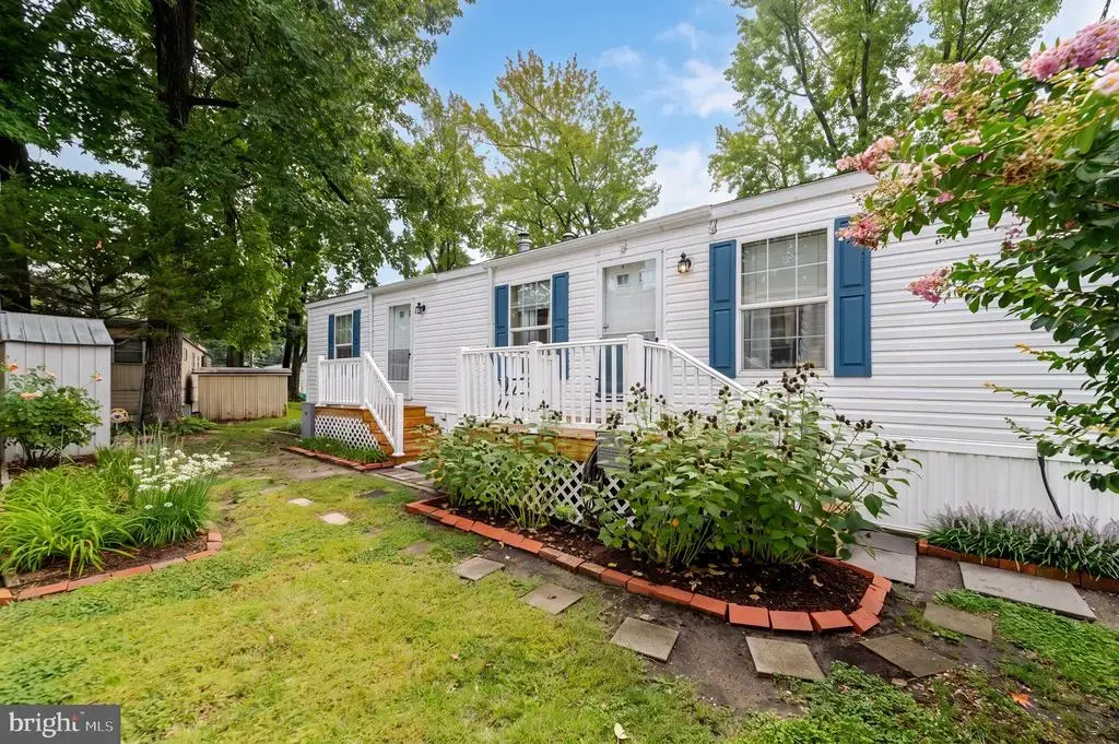 45 Mantua Grove Rd #p-8, WEST DEPTFORD