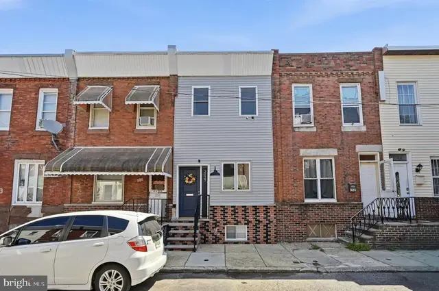 2527 S Fairhill St, Philadelphia