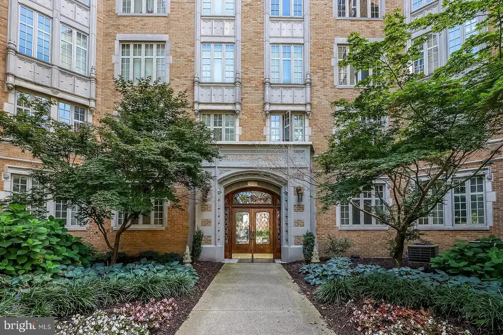 1525 N Front St #apt 404, HARRISBURG