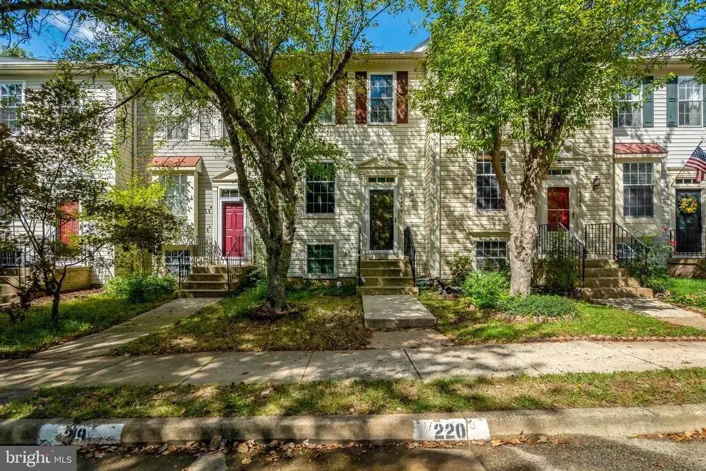 6586 Skylemar Trl, CENTREVILLE