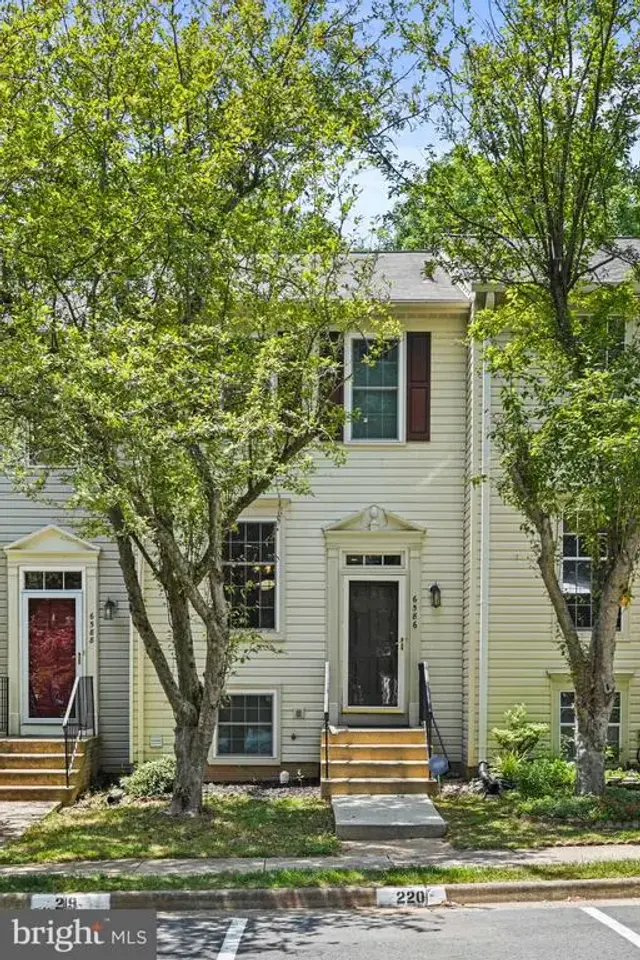 6586 Skylemar Trl, Centreville